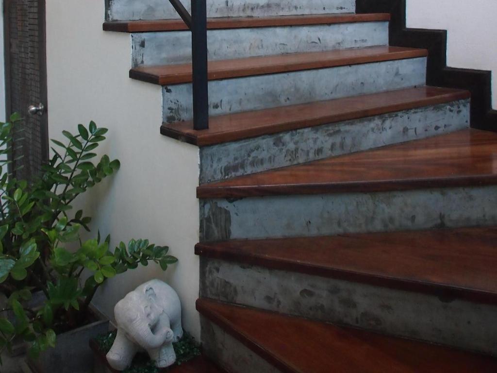 האט יאי De Poem Loft Boutique Residence מראה חיצוני תמונה
