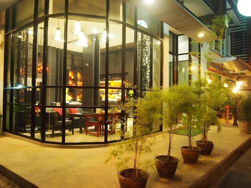 האט יאי De Poem Loft Boutique Residence מראה חיצוני תמונה