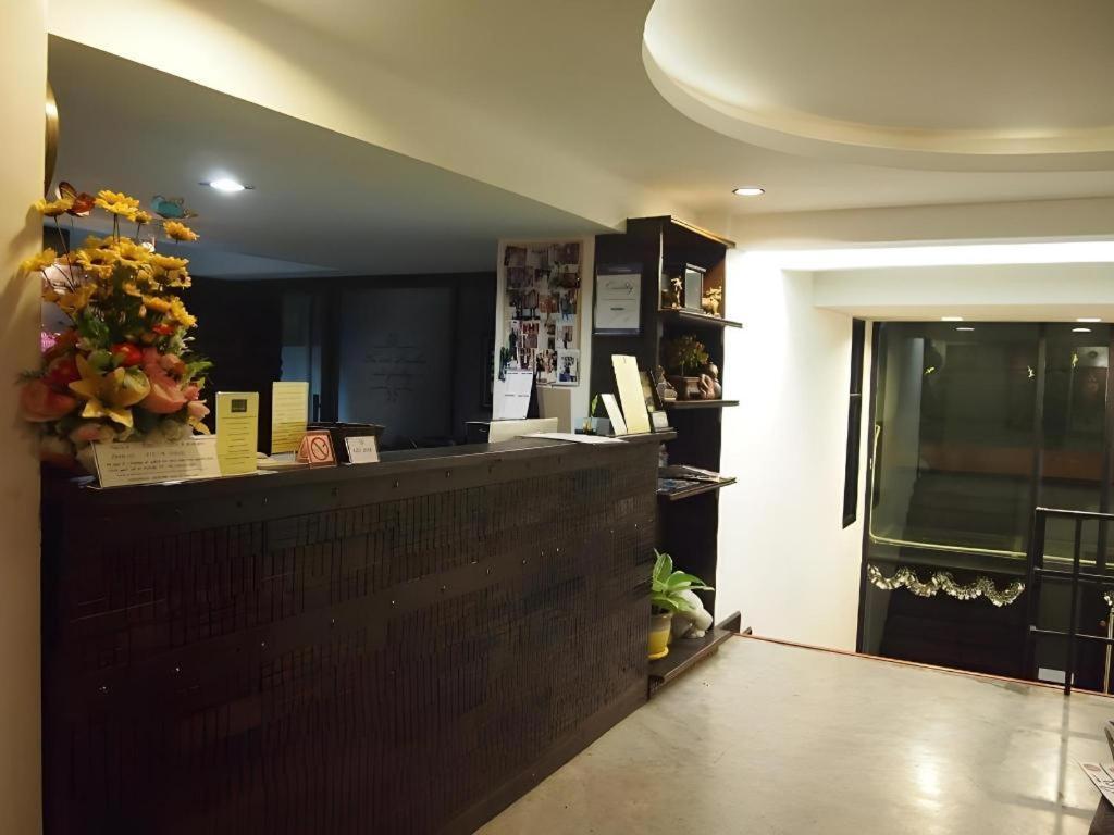 האט יאי De Poem Loft Boutique Residence מראה חיצוני תמונה