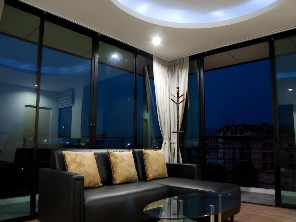 האט יאי De Poem Loft Boutique Residence מראה חיצוני תמונה