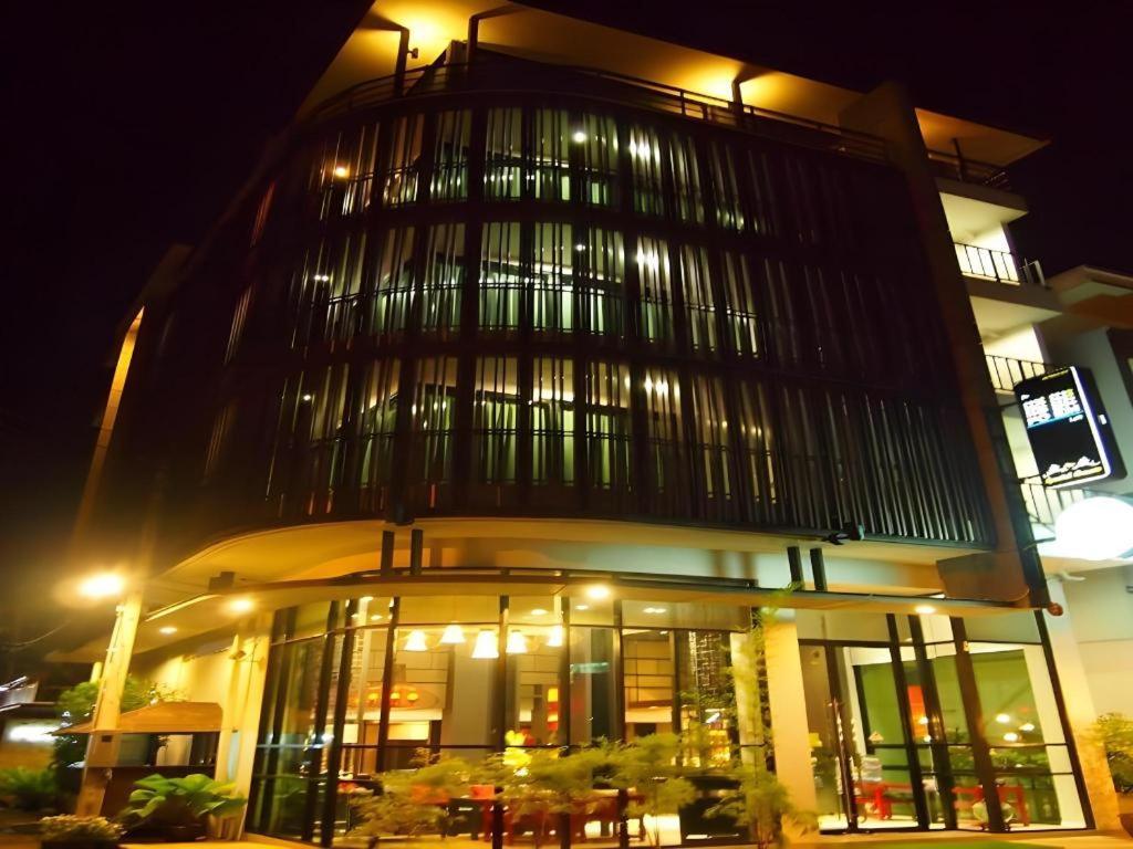 האט יאי De Poem Loft Boutique Residence מראה חיצוני תמונה