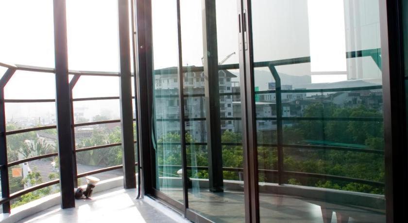 האט יאי De Poem Loft Boutique Residence מראה חיצוני תמונה